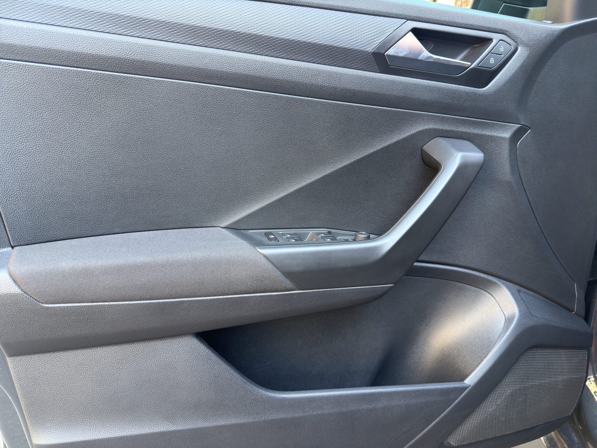 30.ACCESSORI VW t-roc DIESEL MANUALE